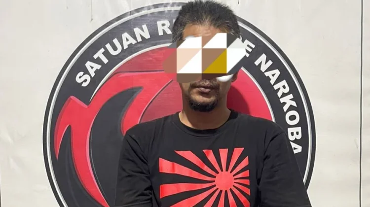 Miliki Sabu dan Bong, Pria 48 Tahun Diciduk
