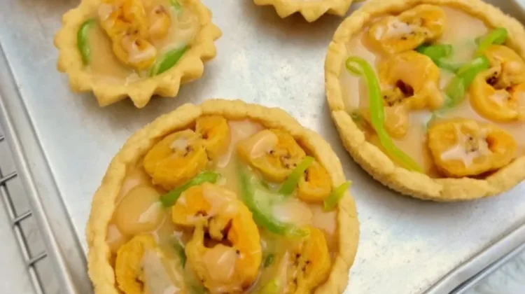 Pie Kolak Pisang, Perpaduan Tradisional dan Modern dalam Satu Gigitan