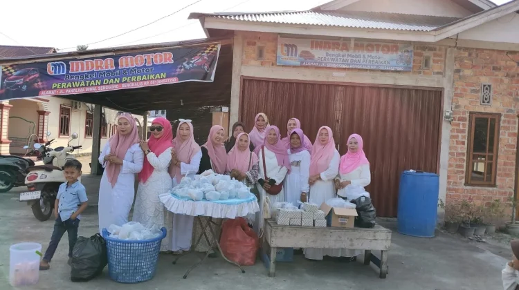 Berbagi Takjil Jadi Tradisi Ramadan, Warga Bengkalis Turun ke Jalan Tebar Kebaikan