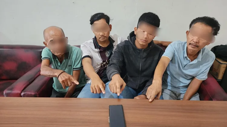 Empat Tersangka Pencurian Handphone Ditangkap Polisi