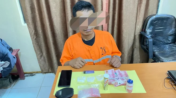 Polsek Siak Kecil Tangkap Pengedar Sabu dan Pelaku