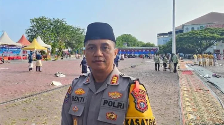 Dari Lapangan Tugu, Polres Bengkalis Ajak Warga Cegah Abrasi