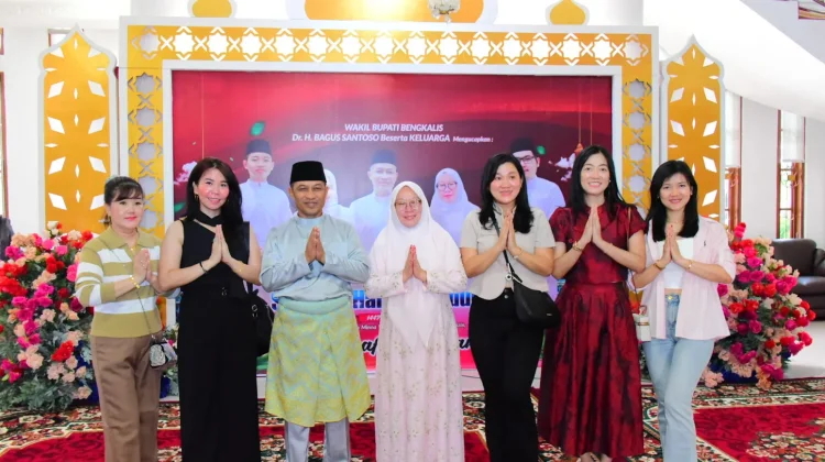 Wabup Bengkalis Perkuat Silaturahmi Lintas Etnis di Momen Idulfitri