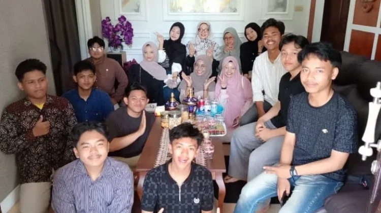 Alumni SD Aisyiyah Bengkalis Pererat Silaturahmi Lebaran Idul Fitri 1447 Hijriah