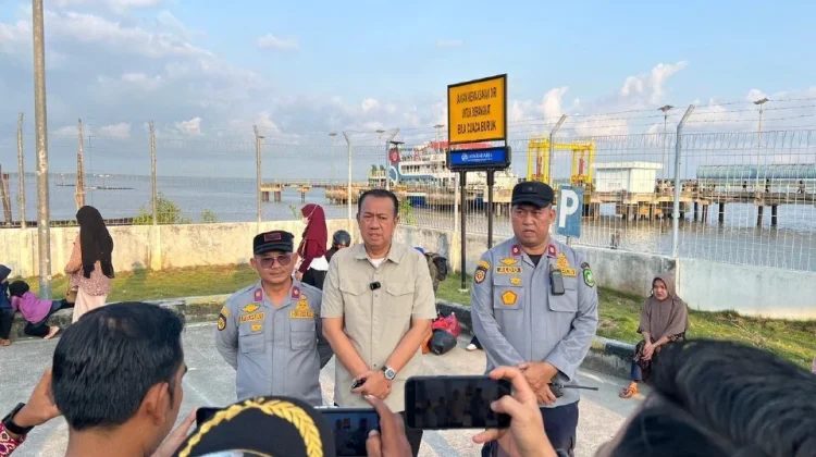 Wabup Meranti Tinjau Arus Balik Pelabuhan RoRo Insit