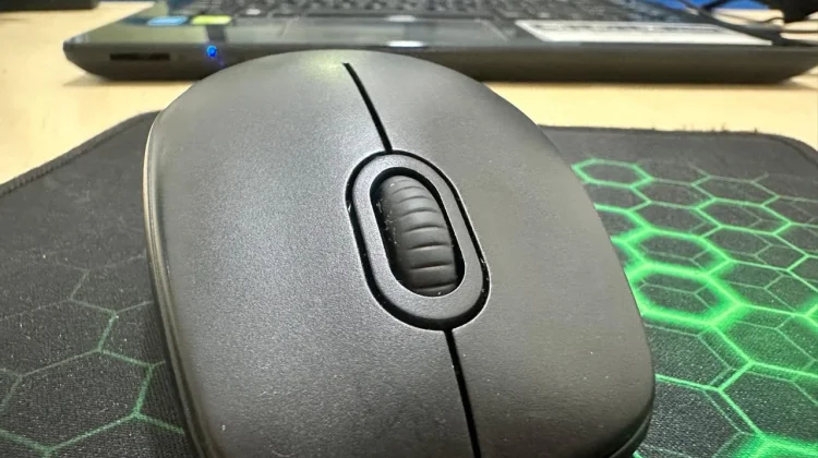 Mousepad: Aksesori Kecil dengan Peran Besar dalam Komputer