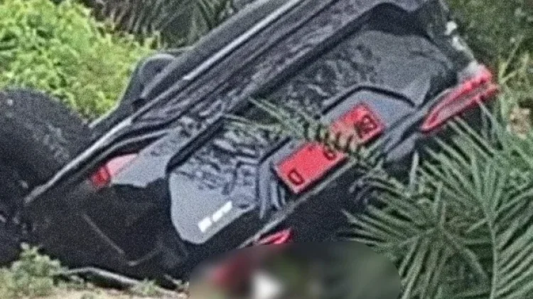 Innova Bertabrakan dengan Mobil Dinas Wakil DPRD Bengkalis