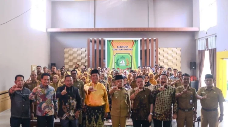 Bupati Asmar Buka Sosialisasi Pascasarjana UMRAH Meranti