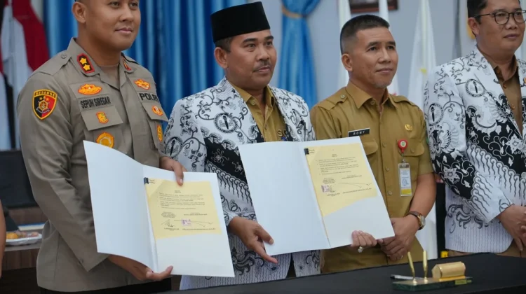 Polres Siak dan PGRI Teken MoU Pendampingan Guru