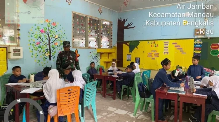 Serka Ristiyo Sosialisasikan Nilai Pancasila Kepada Siswa