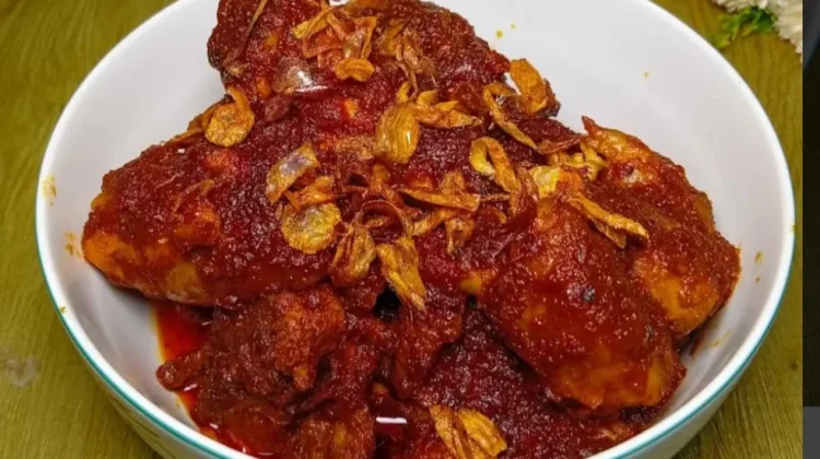 Ayam Bumbu Habang Spesial, Menu Istimewa untuk Keluarga