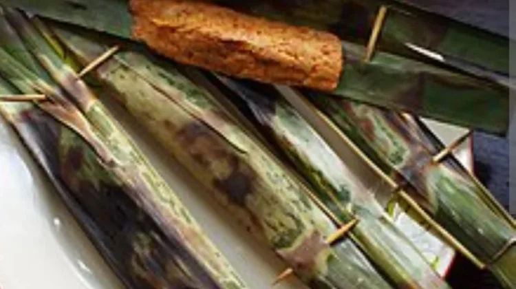 Otak-Otak, Olahan Ikan Panggang Berbalut Daun Pisang