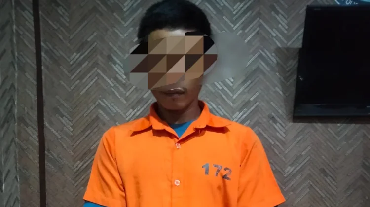 Pengguna Sabu Diciduk saat Sembunyi di Kamar Mandi