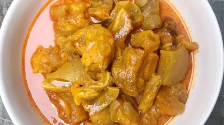 Resep Gulai Tunjang Sapi Kuah Empuk dan Nikmat