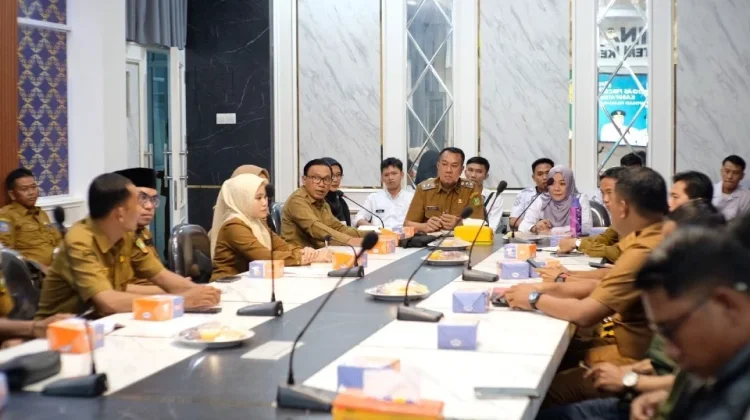 Wakil Bupati Meranti Pimpin Rapat Program Makan Bergizi