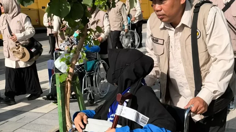 Jemaah haji Dihimbau Jaga Kesehatan di tengah Cuaca Panas Madinah