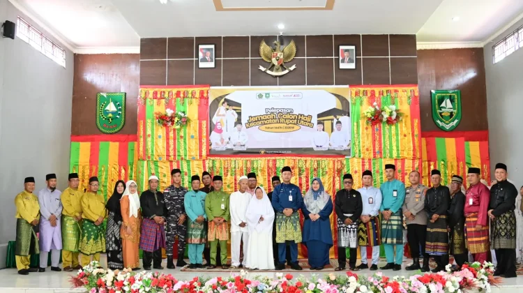 Pelepasan Jemaah Haji Rupat Utara Berlangsung Khidmat Diiringi dengan Doa
