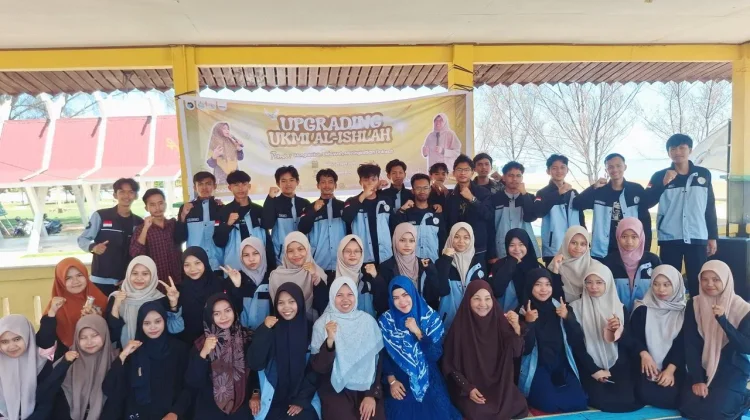 UKMI Al-Ishlah Polbeng Latih Kepercayaan Diri Mahasiswa lewat Public Speaking