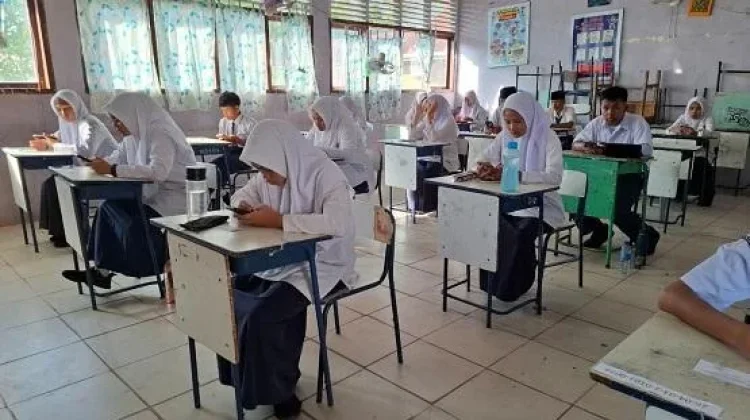 MTsN 1 Bengkalis Terapkan Ujian Madrasah Berbasis Android