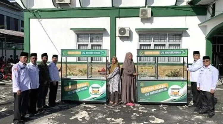 Kemenag Bengkalis Salurkan Zakat, Dorong Kemandirian Ekonomi Mayarakat