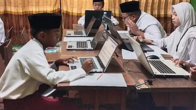 Perjuangan Siswa MIN 1 Bengkalis Lokal jauh Sungai Pakning Dimulai