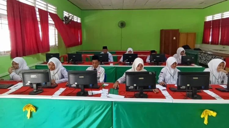 MTsN 2 Kota Dumai Ukur Literasi dan Numerasi Siswa Kelas IX
