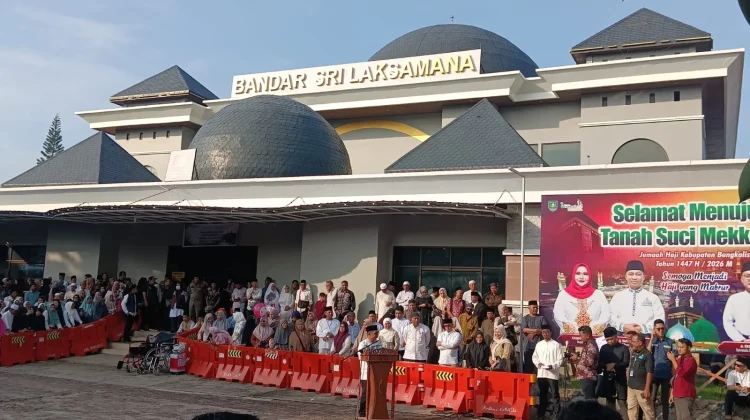 Pemkab Bengkalis Lepas Jamaah Haji Kloter 9 Embarkasi Batam