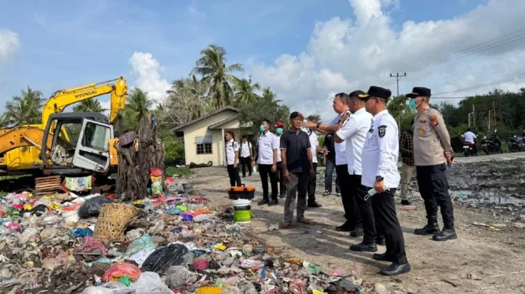 Wabup Meranti Tinjau TPA Gogok Perkuat Pengelolaan Sampah