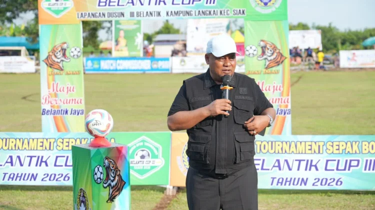 Syamsurizal Buka Turnamen Sepak Bola Belantik Cup III