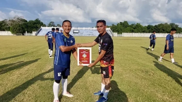 Laga Persahabatan Seru Korpri Hadapi Grand Hayati FC