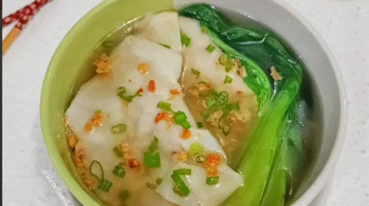 Wonton Soup, Sajian Hangat dengan Isian Ayam yang Gurih