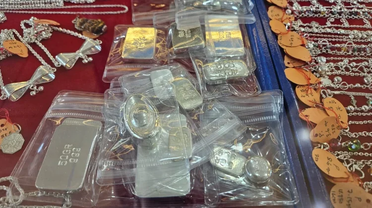 Harga Perak di Bengkalis Capai Rp75 Ribu per Gram