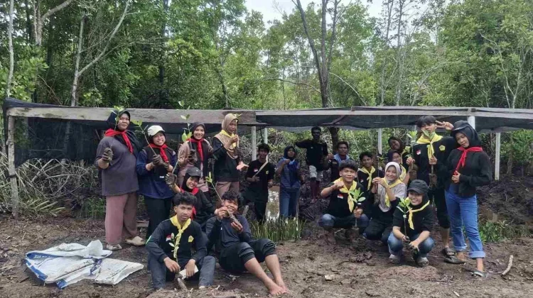 MAPALA Polbeng Gelar Pelatihan Mangrove Bersama Masyarakat Pesisir