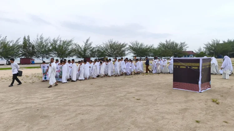 SDIT Ibu Harapan Bengkalis Gelar Praktik Manasik Umrah