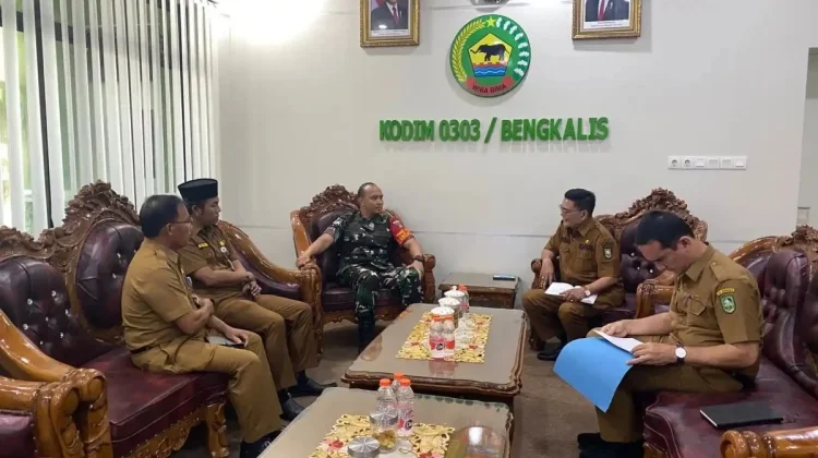 Kesbangpol Bengkalis Perkuat Sinergi Bersama Kodim Melalui Silaturahmi