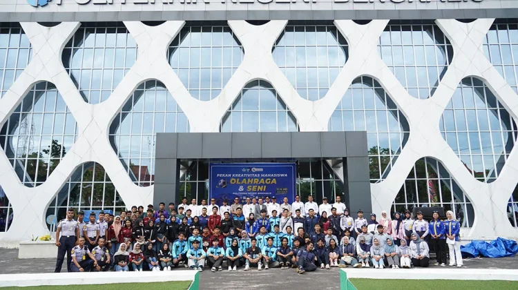 Direktur Polbeng Resmi Buka PKM dan PORSENI 2026