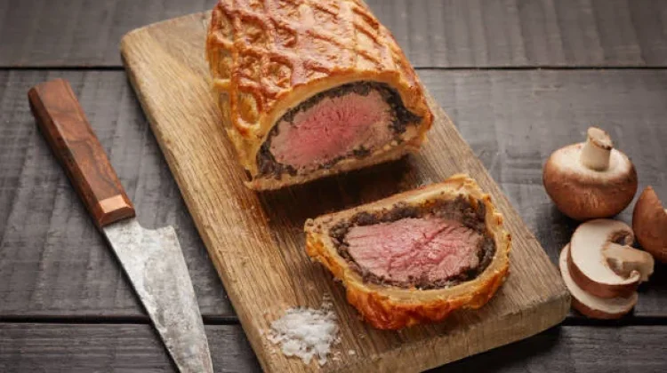 Beef Wellington Homemade dengan Saus Jamur Creamy Nikmat