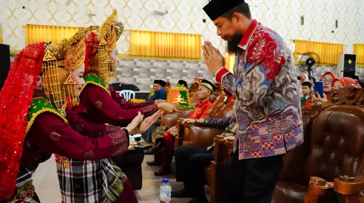 Andris Wasono Motivasi Siswa MTsN Bengkalis Raih Masa Depan