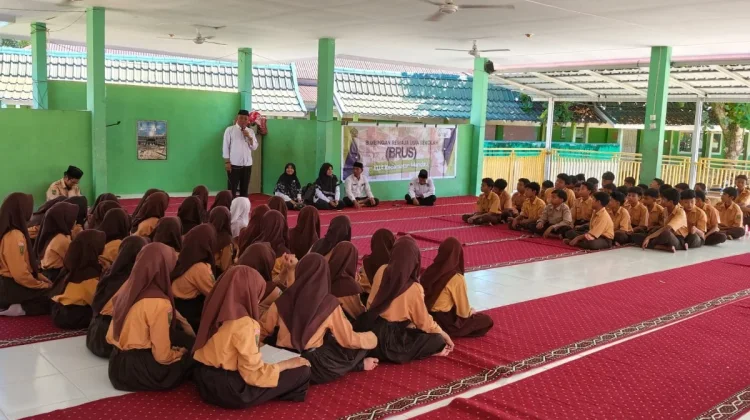 BRUS SMPN 5 Duri, Bekali Siswa Nilai Agama, Kesehatan dan Pencegahan Pernikahan Dini