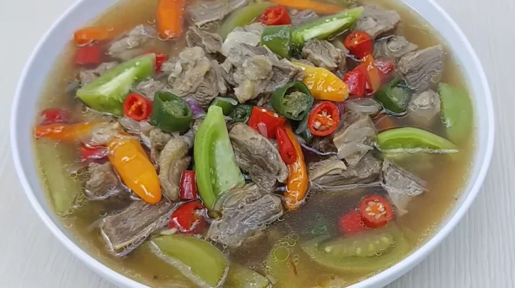 Asem-Asem Daging Kuah Segar dan Gurih