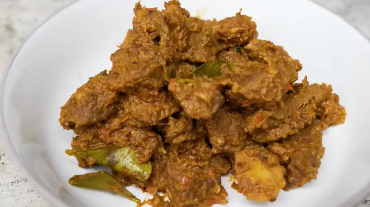 Rendang Diet tanpa Minyak Jadi Alternatif Sehat Olahan Daging Kurban