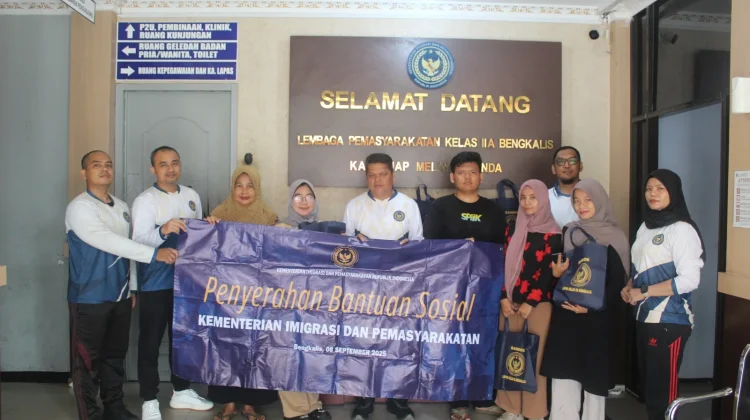 Peduli Sesama, Lapas Bengkalis Serahkan 10 Paket Bansos