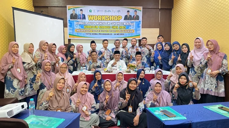 Kemenag Pelalawan Dorong Guru MTsN 1 Tingkatkan Kompetensi dan Pembelajaran Mend