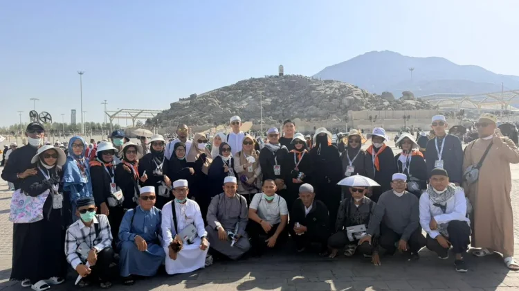 Jamaah Haji Bengkalis Bertahan di tengah Suhu 47°C dan Jalankan Ibadah