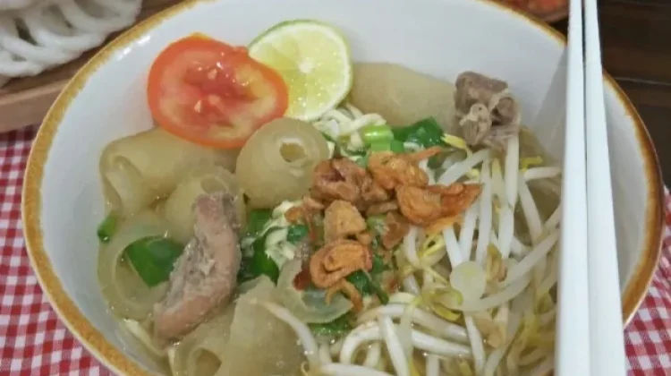 Resep Mie Kocok Khas Bandung, Hidangan Hangat untuk Keluarga
