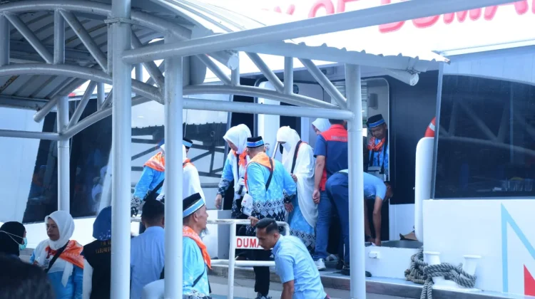 Sebanyak 398 Jemaah Haji Bengkalis Dipulangkan Menggunakan Dua Kapal Khusus