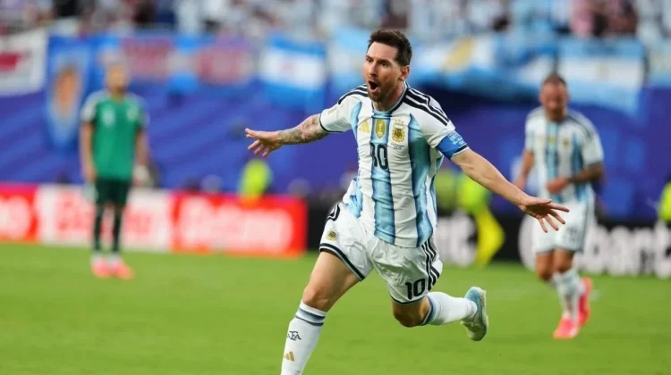 Cetak Hattrick,Messi Puncaki Top Skor Piala Dunia