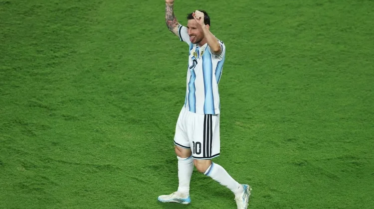 Hattrick ke Gawang Aljazair,Messi Samai Rekor Miroslav Klose di Piala Dunia