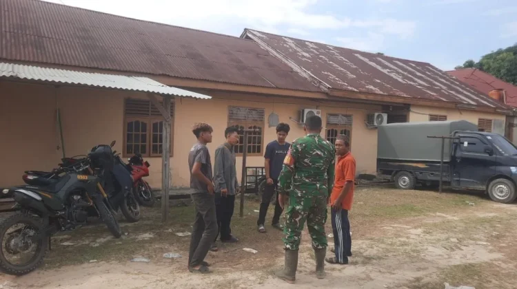 Babinsa Mandau Terus Perkuat Nilai Pancasila di Masyarakat
