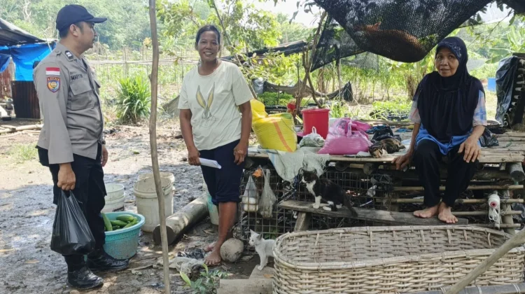 Bhabinkamtibmas Bantan Timur Ajak Warga Manfaatkan Pekarangan